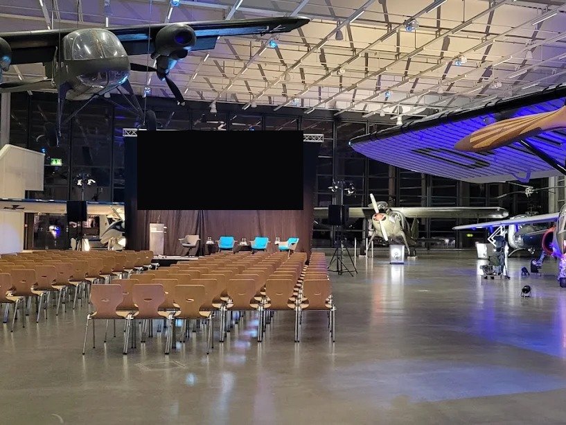 Netzwerk-Atmosphäre im Dornier Museum